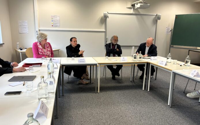 240517_Unterzeichnung_HELMo_und_AHS_Kabinett_Klinkenberg_(9)