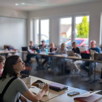 5eea21ae-8c83-4a75-a095-c66d86ca2cd5 2