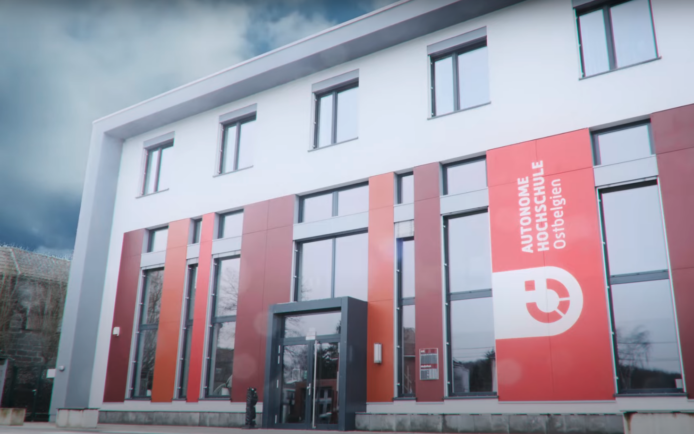 Bildschirmfoto 2021-03-21 um 09.51.20