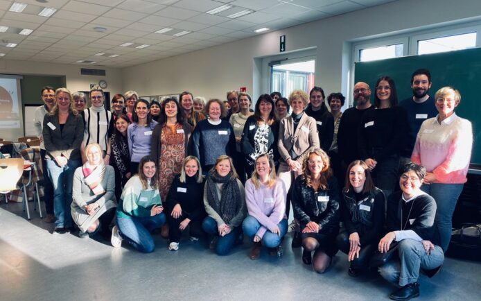 f0ba298c-2559-491c-8fc7-f02b740ef856