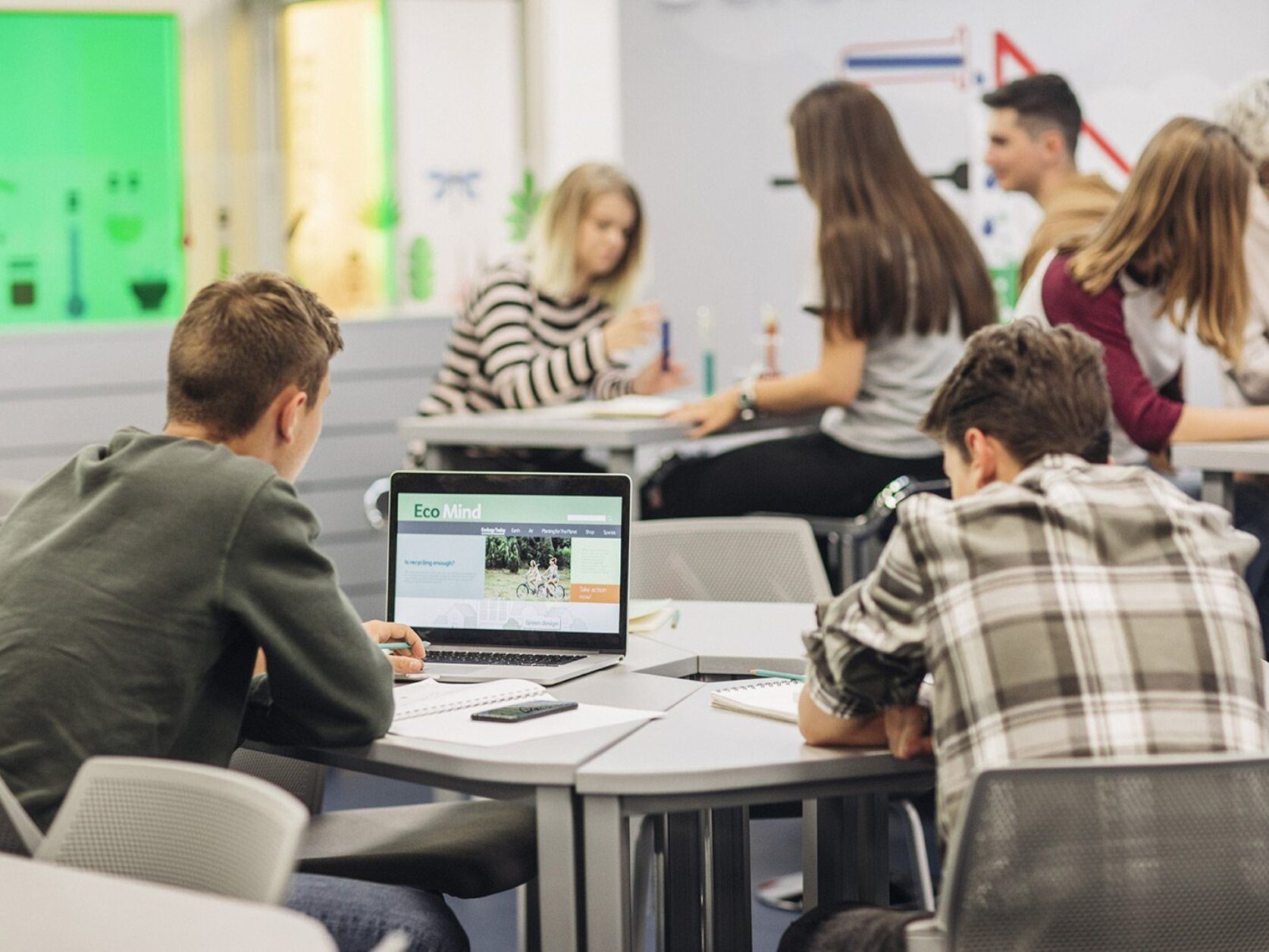 shutterstock704382292-1600